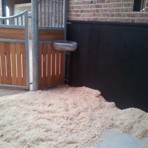 Rubber trapbescherming paardenstallen