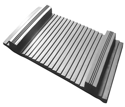 Voorbeeld oploopmat met rubber klimlatten